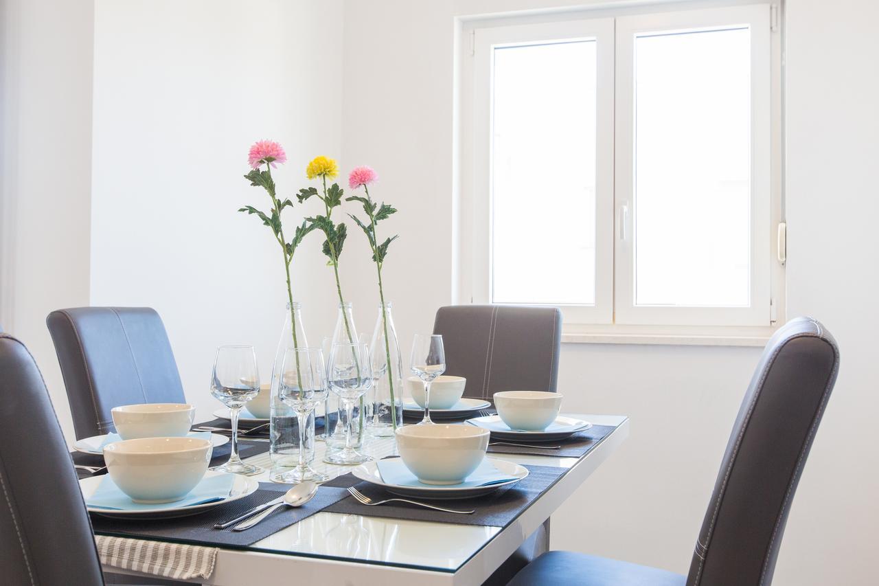 Maiv Residence - Family & Designer Suites Rogoznica  Dış mekan fotoğraf